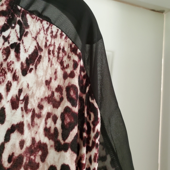 Top - Picture 4 of 4